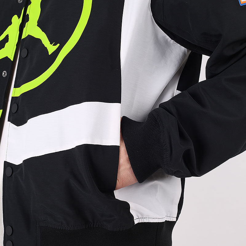 Мужская куртка Jordan Sport DNA Jacket (CV2773-010)  - цена, описание, фото 2